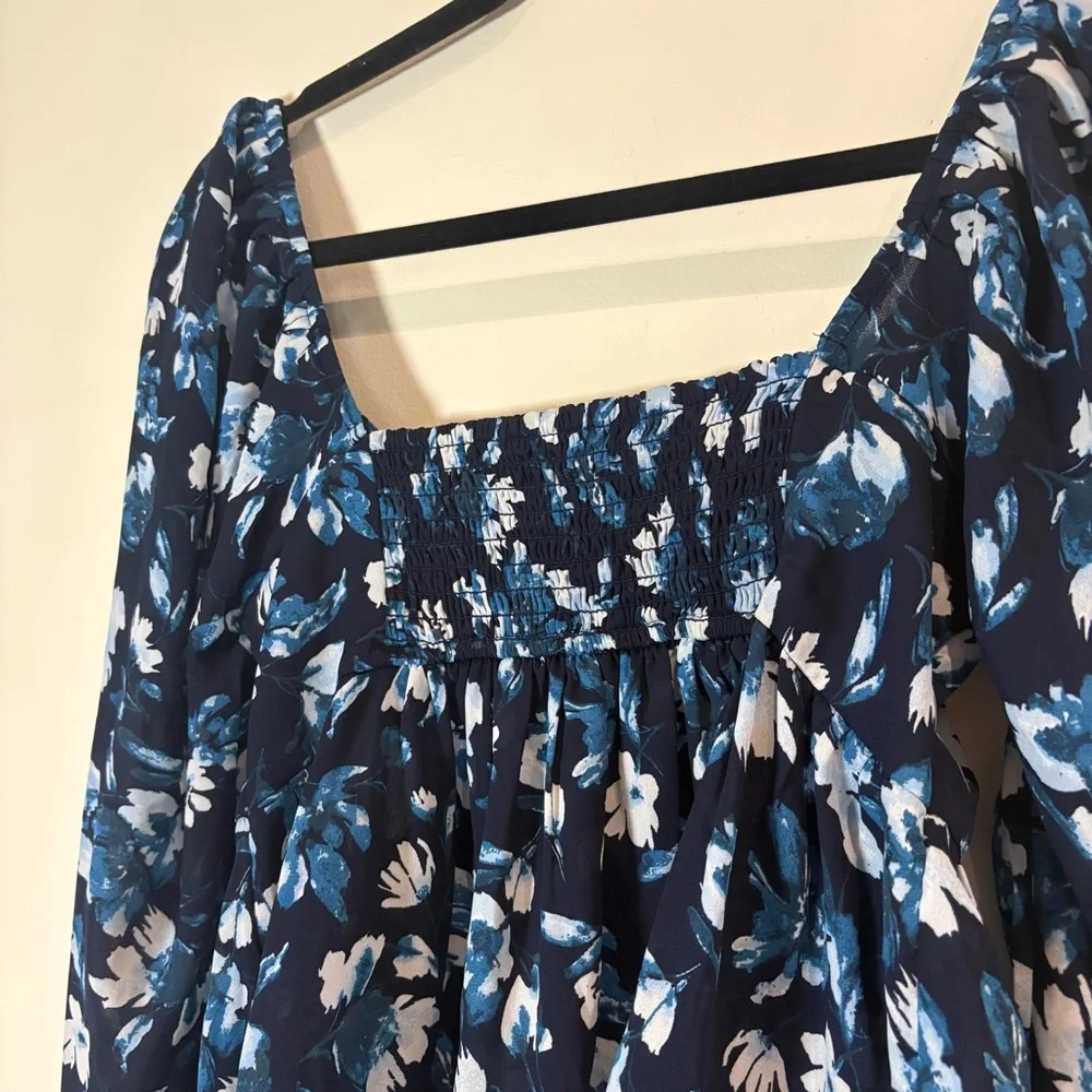 Abercrombie & Fitch Smocked Babydoll Cropped Blouse Black Blue Floral - XS